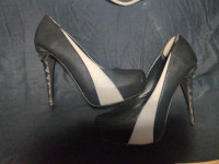 Size 10 Black and White stilettos