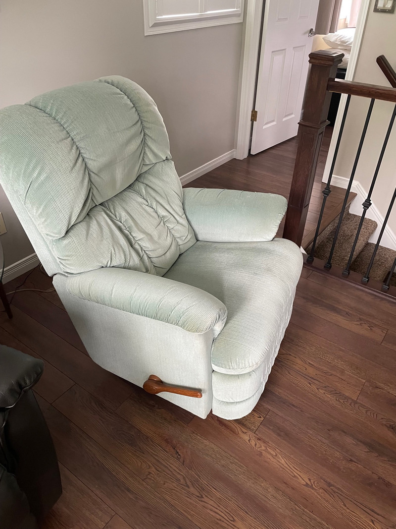 Lazy boy rocker recliner Chairs & Recliners Kitchener / Waterloo