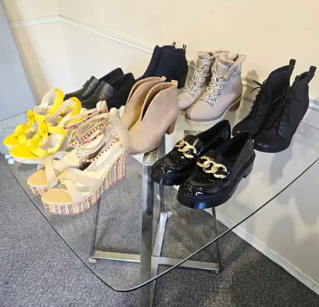 Women’s Shoes Size 9 Lot – Aldo, Cougar, Ardene Boots & Sandals in Women's - Shoes in Kitchener / Waterloo - Image 7