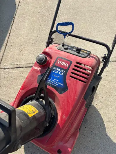 Toro Power Clear 721E Snowblower, View more