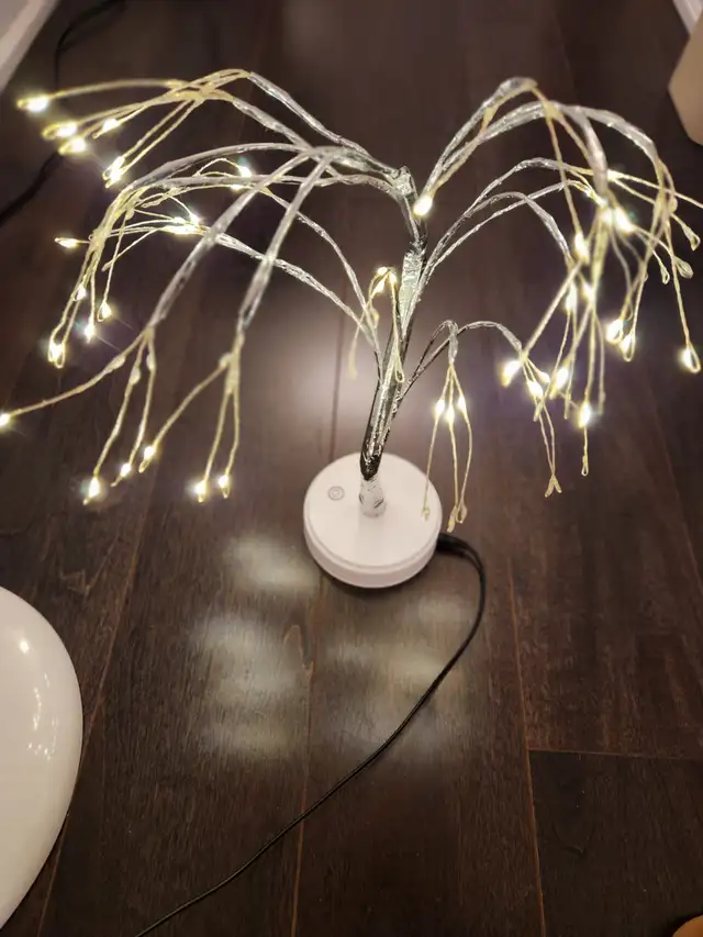 Tabletop LED Tree Light for Home Party, Christmas Décor in Home Décor & Accents in City of Toronto - Image 4