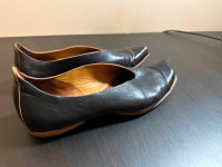 MADE IN USA - CYDWOQ VINTAGE - WOMENS DRESS SHOE