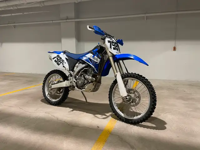 2006 Yamaha YZ250F with Rekluse, big-bore kit & WR transmission in Dirt Bikes & Motocross in Kitchener / Waterloo - Image 2