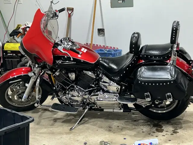 2005 Yamaha V-Star 1100 in Street, Cruisers & Choppers in Cape Breton - Image 3