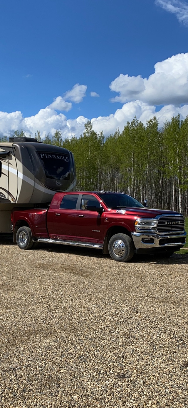 Dodge Ram 3500 Dually in Cars & Trucks in Edmonton
