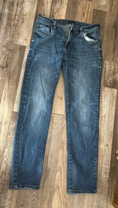 Bluenotes Blue Jeans Size 31/32, View more