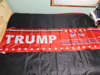 TRUMP BANNER NEW $20, View more