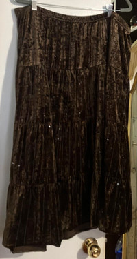 Women Brown Sequin Skirt - Size 2X