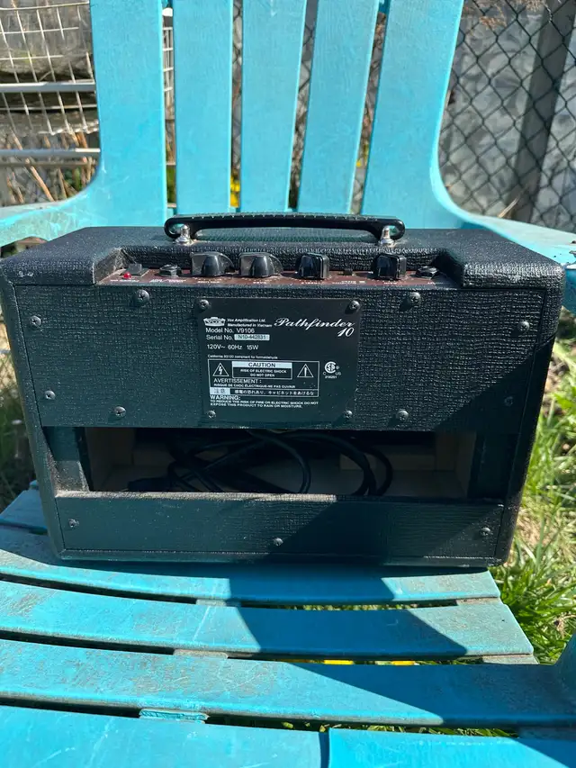 Vox Pathfinder 10 amplifier in Amps & Pedals in City of Toronto - Image 4