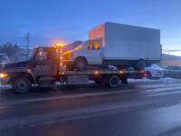 Towing trucks Calgary to medicine hat 