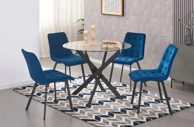 Luxury Dining Table and Chairs Set | Modern Interior Design in Dining Tables & Sets in Markham / York Region - Image 2