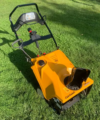 Cub Cadet 208cc Snowblower 21" with Electric and Pull Start, View more