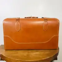 Antique leather valise luggage like new
