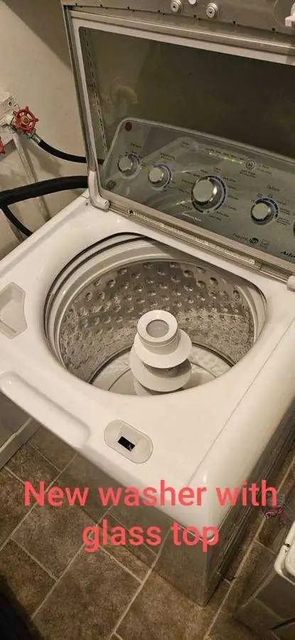 Half duplex for rent in British Columbia in Canada - Image 10