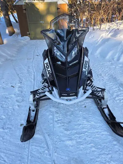 2014 Polaris Pro R 600 ,ES , mid windshield, Rear bag, Underseat and Windshield storage, New ski ska...