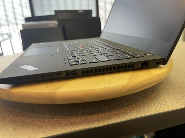 Lenovo ThinkPad T14 Gen 1 Laptop in Laptops in Markham / York Region - Image 3