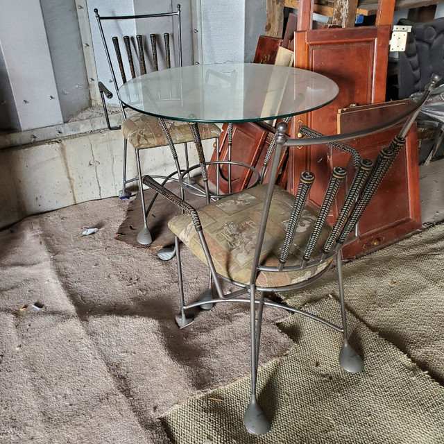 Furniture and Home Goods and Outdoor Equipment in Patio & Garden Furniture in Norfolk County - Image 2