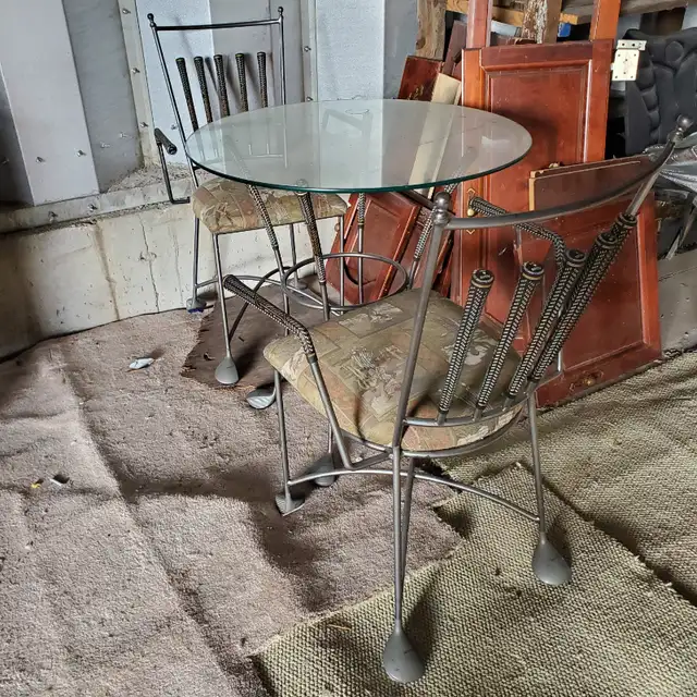 Furniture and Home Goods and Outdoor Equipment in Patio & Garden Furniture in Norfolk County - Image 3