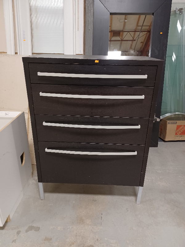 Espresso 4 Drawer Dresser in Dressers & Wardrobes in Edmonton