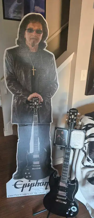 Tony Iommi SG-400 limited Edition, View more