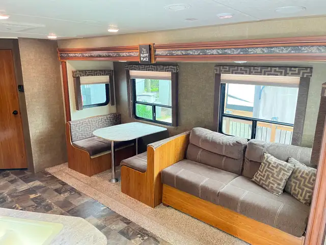 For sale! Site B139 - 2016 Starcraft - AR-ONE MAXX  26BHS in Travel Trailers & Campers in Owen Sound - Image 11