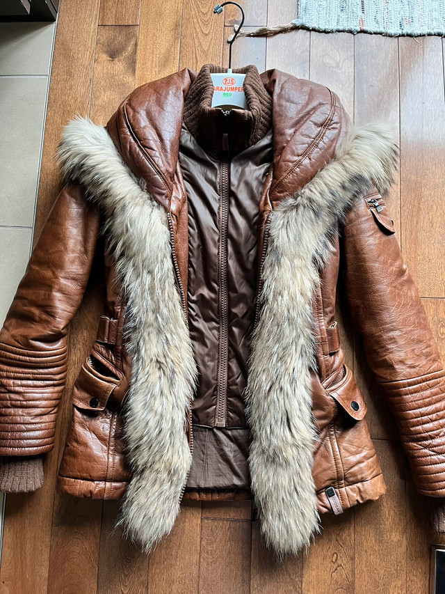 Manteau Rudsak D’hiver cuir XS dans Femmes - Hauts et vêtements d'extérieur  à Laval/Rive Nord - Image 3