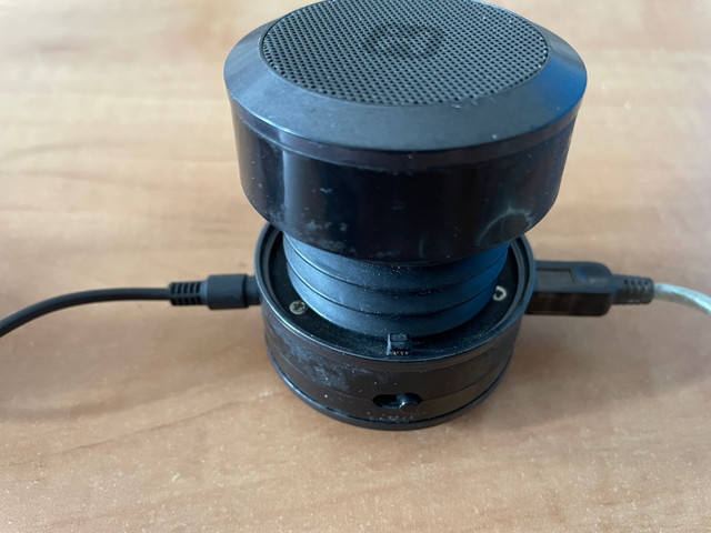 Ihome wireless bluetooth speaker  in Speakers in La Ronge - Image 2