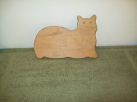 solid wood cat cutting board