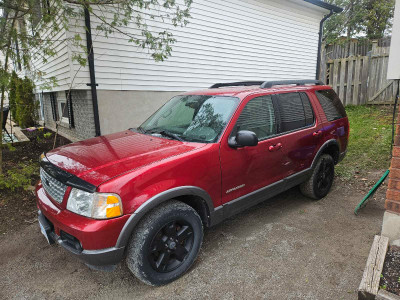 2005 ford explorer 