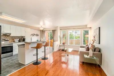 Located in a highly sought-after, tranquil, and secure neighborhood in the Riverside South/Glouceste...