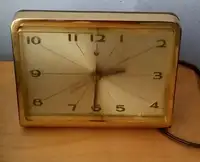 Mid century modern desk clock