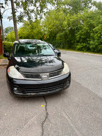 2008 Nissan versa