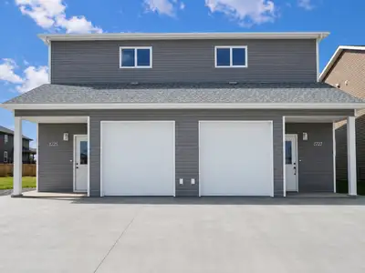 2-Bedroom Duplex Basement Suite for Rent – Bright and well-maintained basement suite featuring 2 bed...