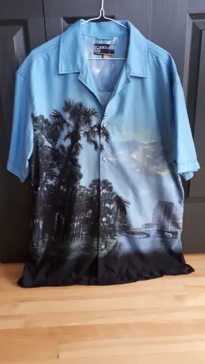 VÊTEMENTS POUR HOMME, View more