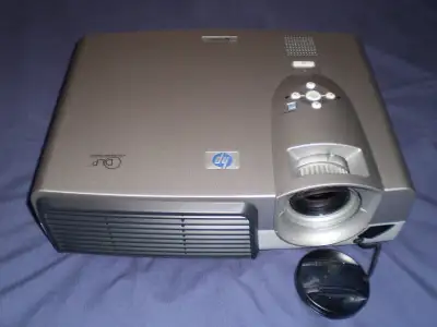Hitachi CP-X251 3LCD Multimedia LCD Projector Inputs for RGB, Composite Video, S-Video and Component...
