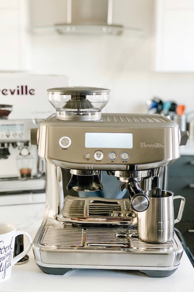 Breville Barista Pro Espresso Machine | Coffee Makers | Markham / York  Region | Kijiji