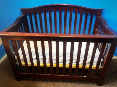 Loved infant/toddler Crib, View more