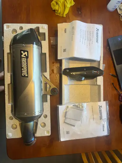 Akrapovic Exhaut, View more
