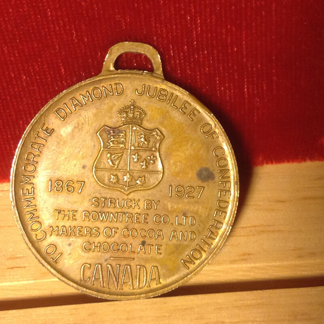 Antique 1911 King George V & Queen Mary Coronation Medal in Arts & Collectibles in Vancouver - Image 4
