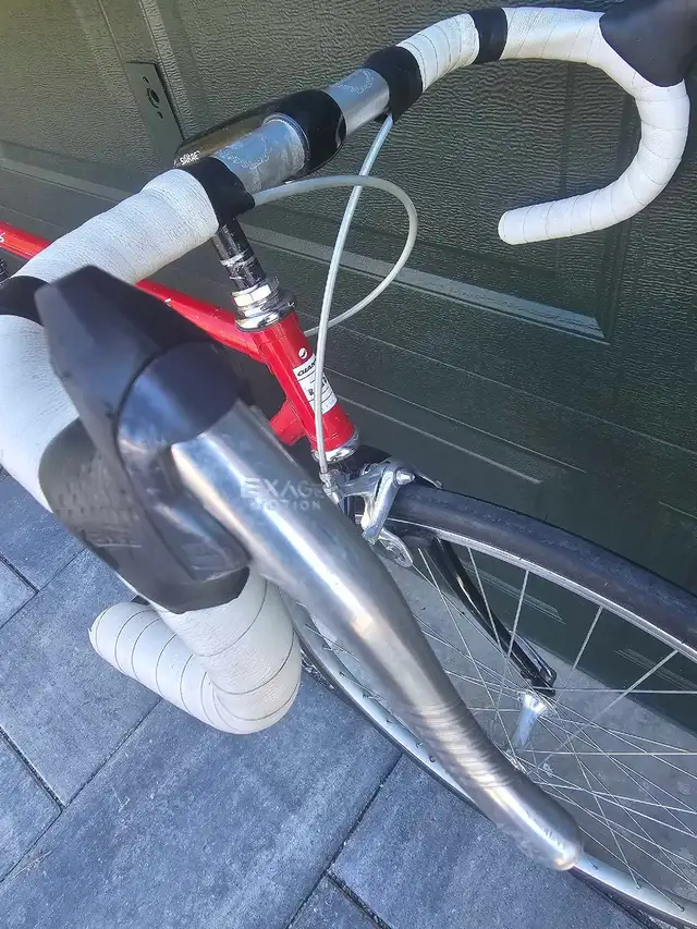 Giant Perigee Road Bike in Road in Barrie - Image 3