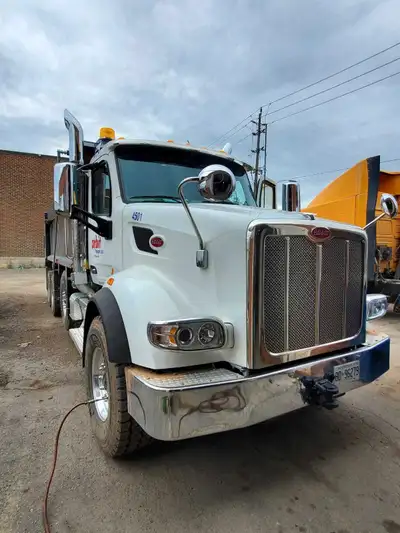 Looking drivers for tri axles dump trucks Must have 2 yrs experience and clean abstract and cvor Man...