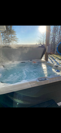 hot tub in New Brunswick - Kijiji Canada