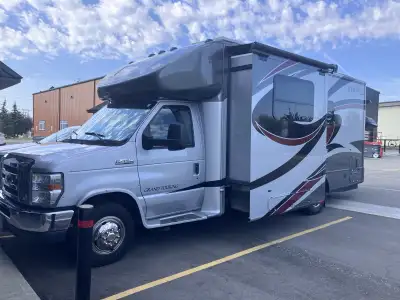2012 Triple E Regency GT24MB with lots of upgrades. Ford E450 chassis. 2012 has an updated slide fro...