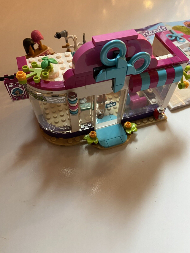 Lego Friends 41391 - Heartlake City Hair Salon - 100% Complete  in Toys & Games in Kitchener / Waterloo