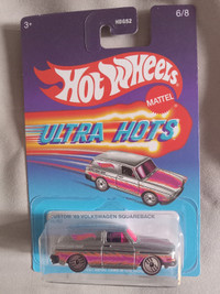 Hot Wheels Ultra Hots Custom '69 Volkswagon Squareback