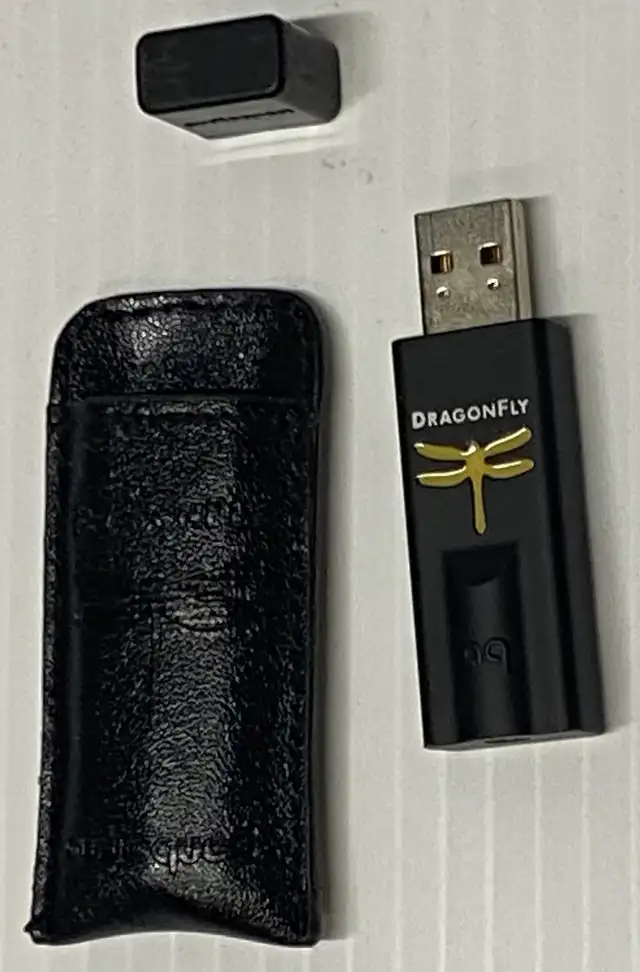 Audioquest DragonFly black headphone amplifier  in Speakers, Headsets & Mics in Markham / York Region - Image 2