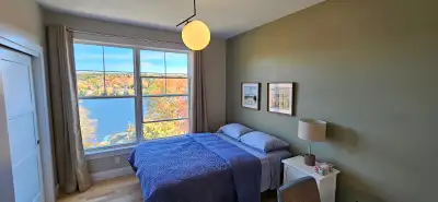 Share 3 bedroom 2 bathroom home with 2 other males. Private room with views of the lake. Includes wi...