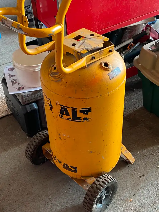 Dewalt 15 Gallon 60L Compressor Tank. No leaks, 225 PSI Max63347538542723121