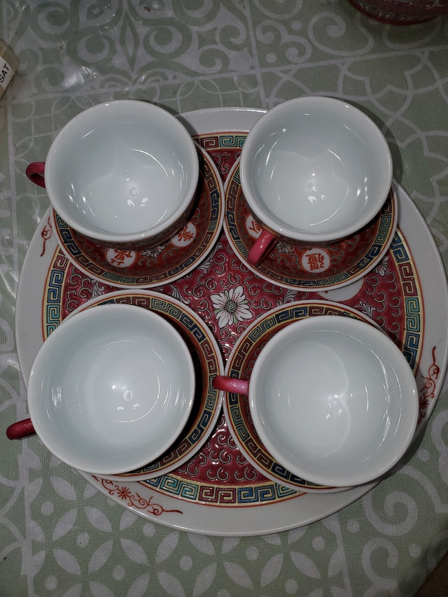 Vintage Chinese Mun Shun Tea Set in Arts & Collectibles in City of Toronto - Image 3