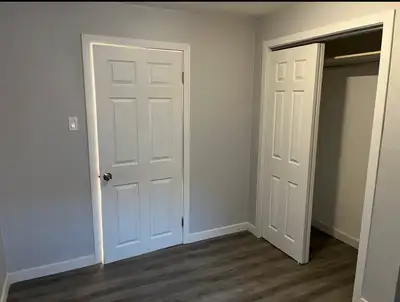 One Private room for rent for girls only.